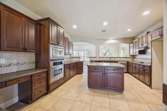 $855,000 | 322 Eugene Sasser, San Antonio, TX 78260