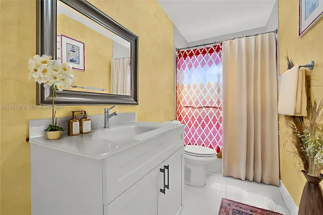 $1,500,000 | 21424 Northeast 19th Court, Miami, FL 33179