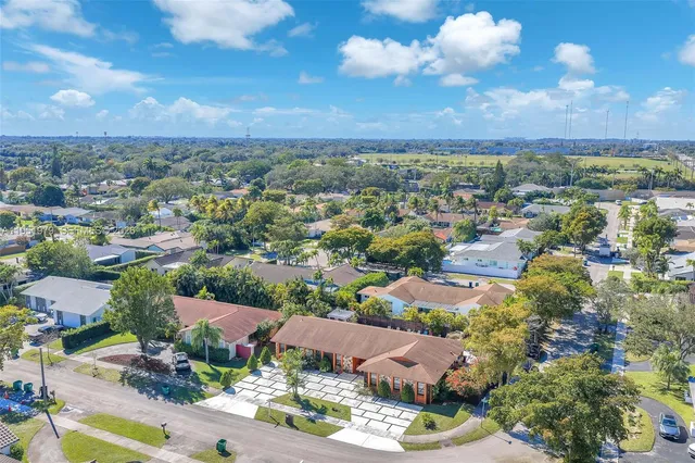 $1,500,000 | 21424 Northeast 19th Court, Miami, FL 33179