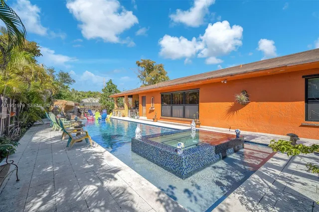 $1,500,000 | 21424 Northeast 19th Court, Miami, FL 33179