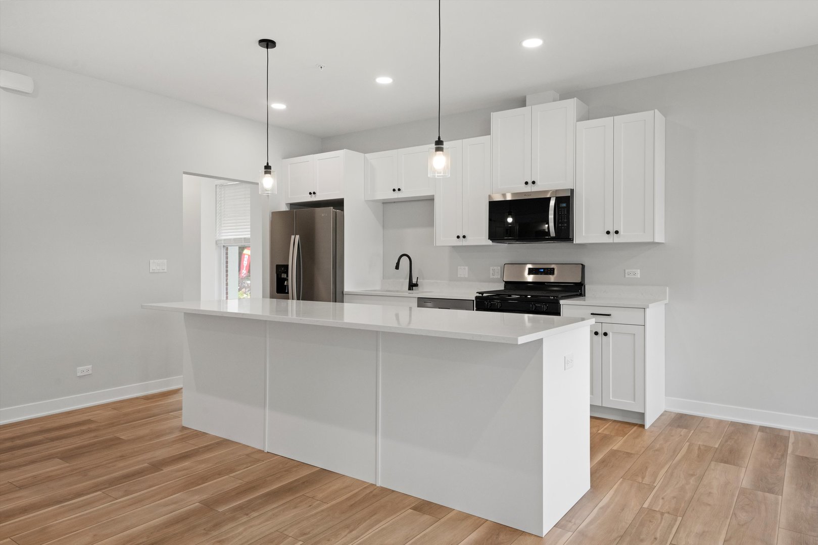 17880 Argos Court Tinley Park, IL 60477 - Photo 8 of 44