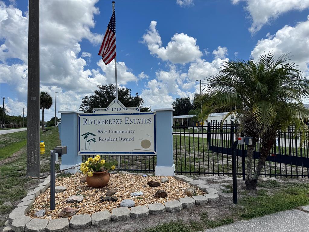 1710 7th Street Southwest, Unit 2 Ruskin, FL 33570 - Photo 37 of 42 Gallery Image 37