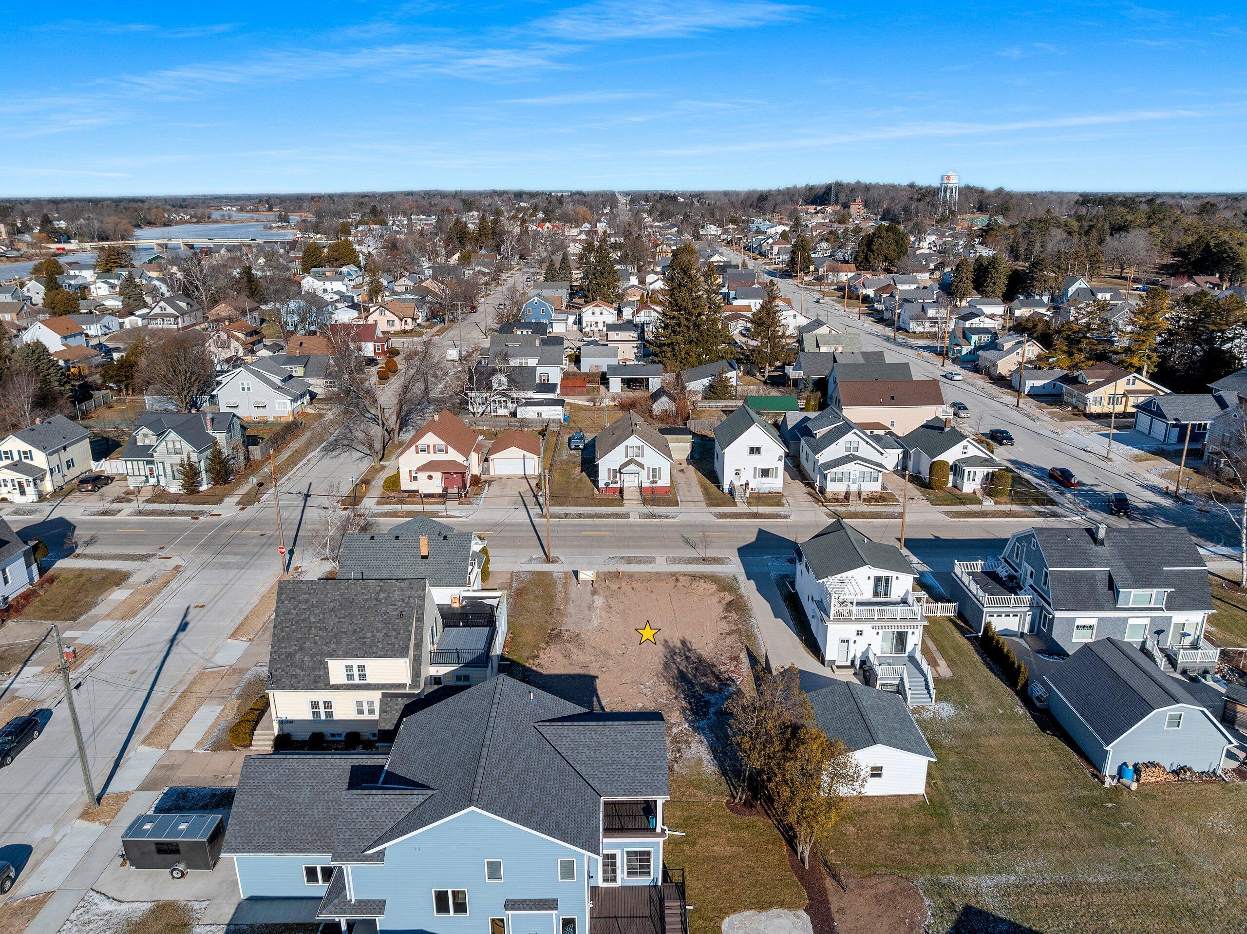 911 17th Street Two Rivers, WI 54241 - Photo 7 of 15 Drone 18 1.jpg-SMALL