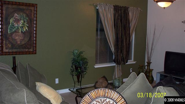 660 West Golden Valley Road Reno, NV 89506 - Photo 4 of 8 Photo 4