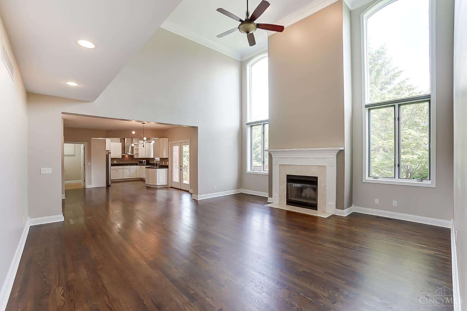 8676 Kenwood Road Cincinnati, OH 45242 - Photo 15 of 50