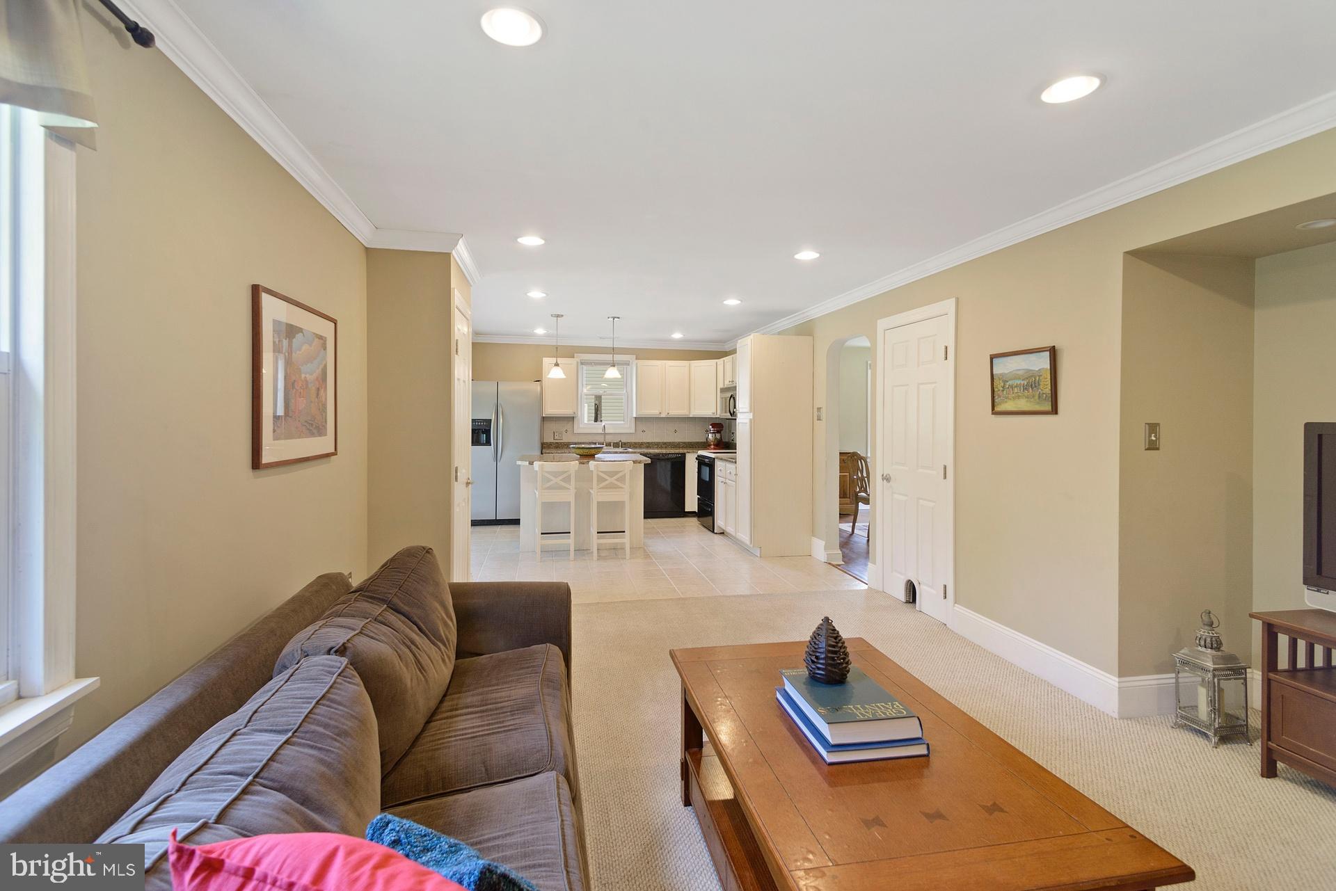 556 Continental Road Hatboro, PA 19040 - Photo 9 of 29 Gallery Image 9