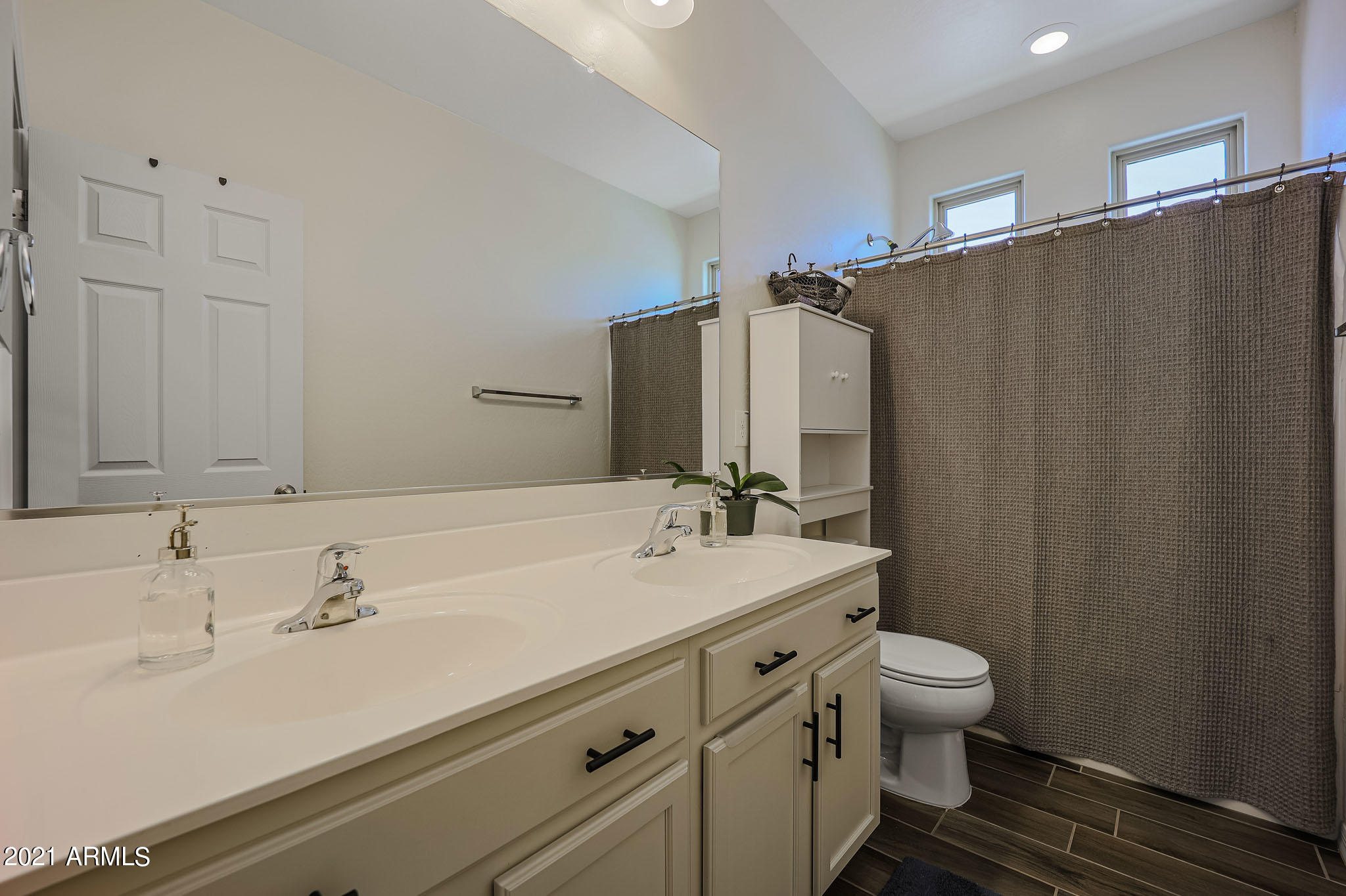 21047 West Almeria Road Buckeye, AZ 85396 - Photo 36 of 41 B (40)