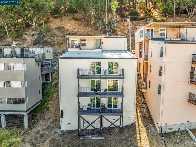 $2,350,000 | 599 Jackson Street, Albany, CA 94706