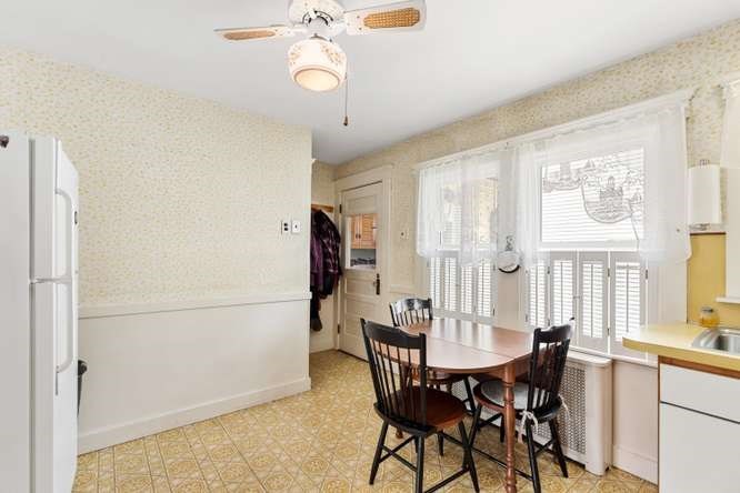 17 Ames Street Beverly, MA 01915 - Photo 12 of 29