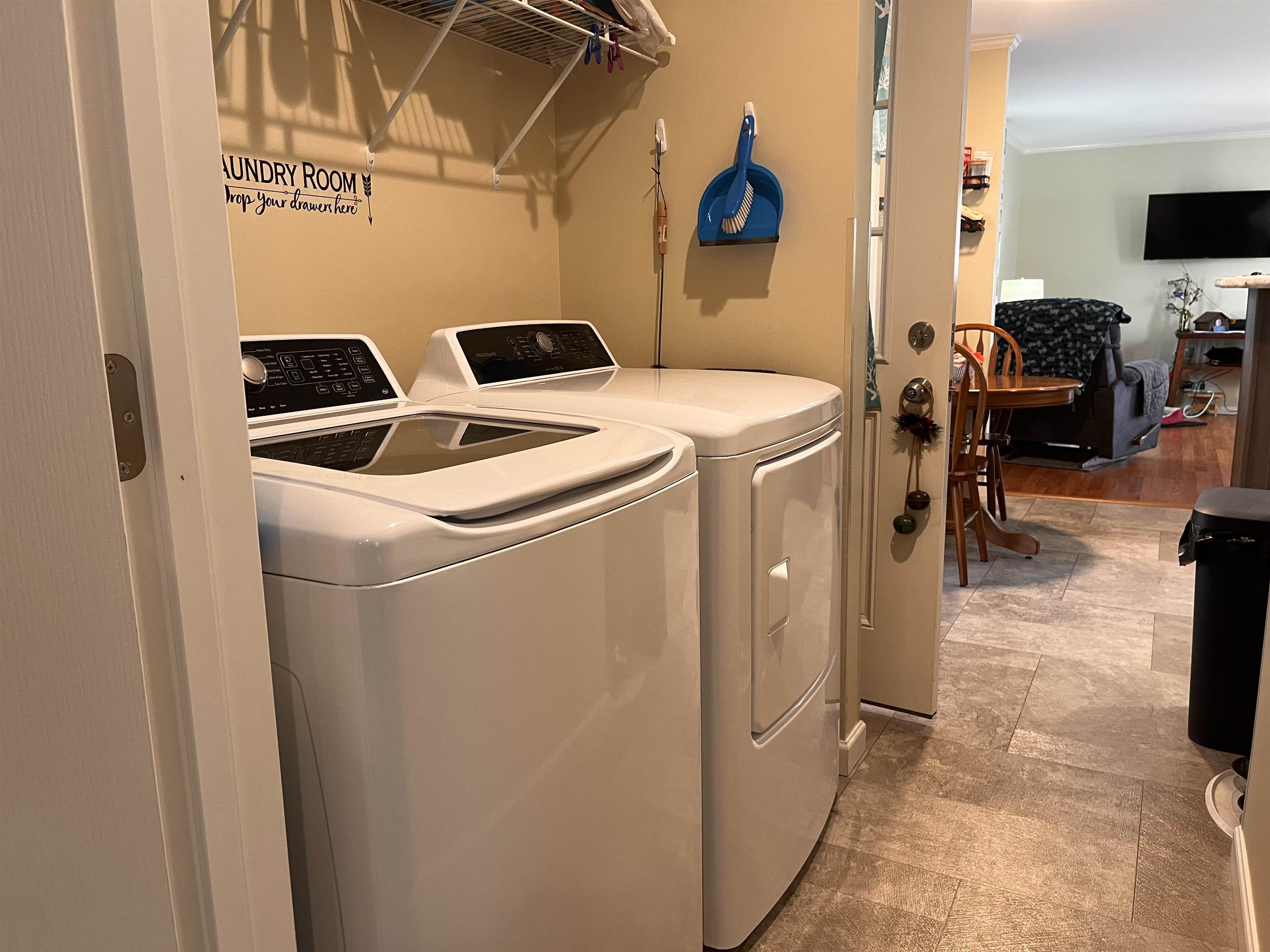 17 Colonial Drive Troy, NH 03465 - Photo 8 of 37