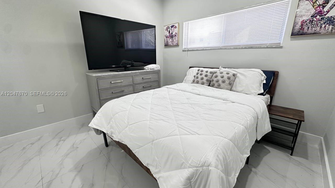 320 Southwest 29th Road, Unit COTTAGE Miami, FL 33129 - Photo 13 of 26