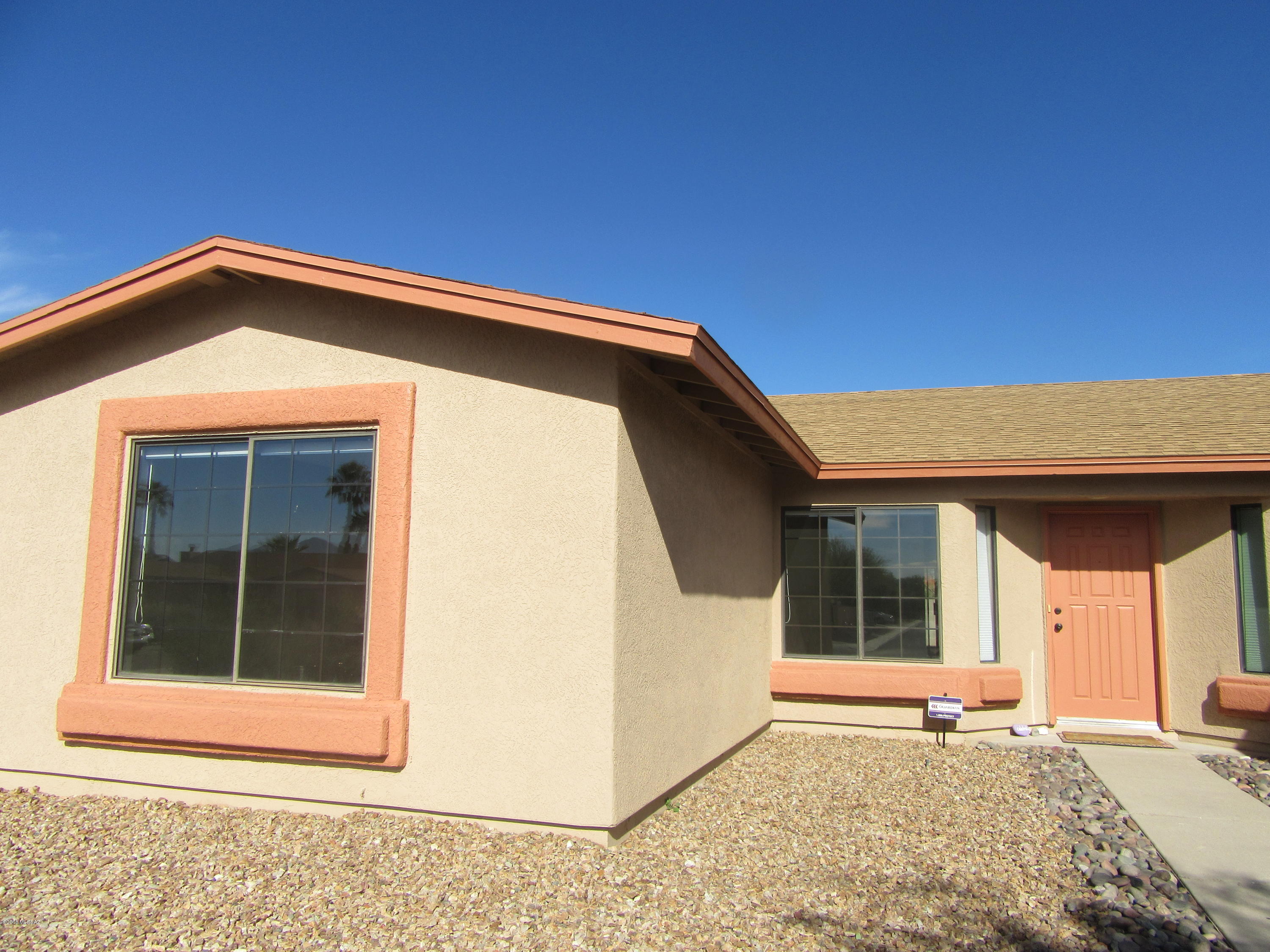 4630 West Hardy Road Tucson, AZ 85742 - Photo 2 of 14