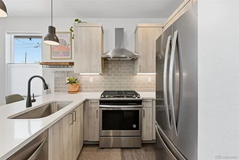 $575,000 | 5105 West 38th Avenue, Unit 8, Denver, CO 80212