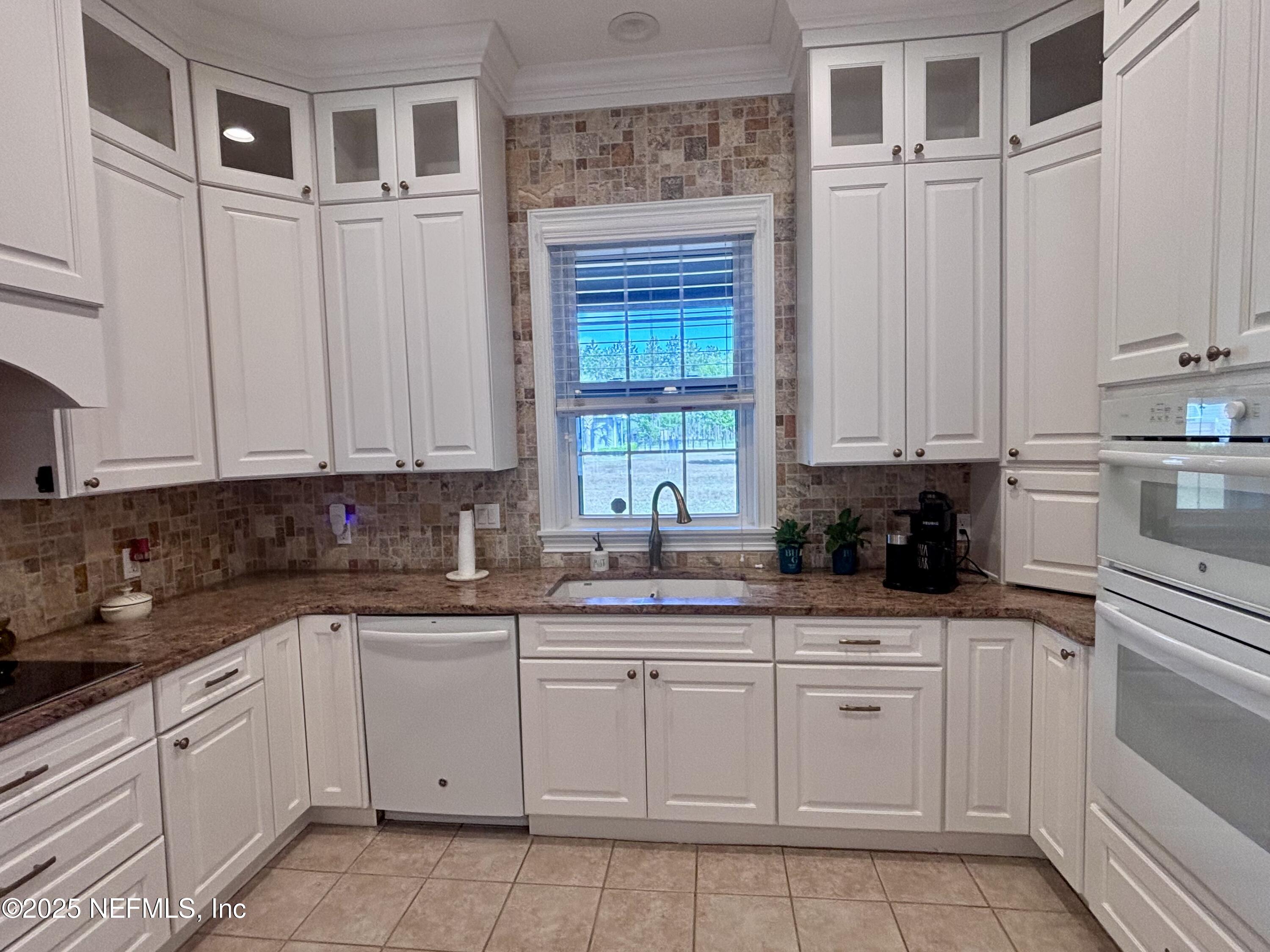 3215 Jane Lane Hilliard, FL 32046 - Photo 11 of 35 IMG_1831