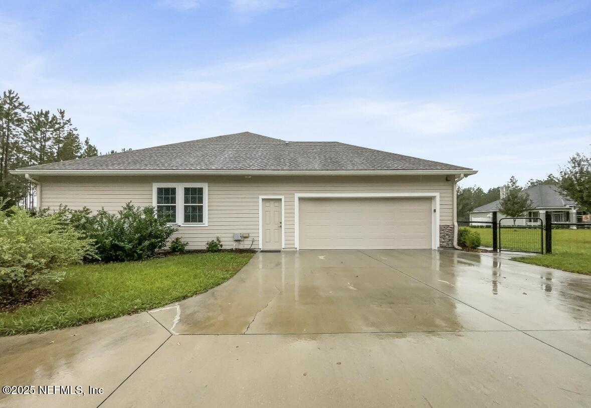 3215 Jane Lane Hilliard, FL 32046 - Photo 34 of 35 IMG_1972