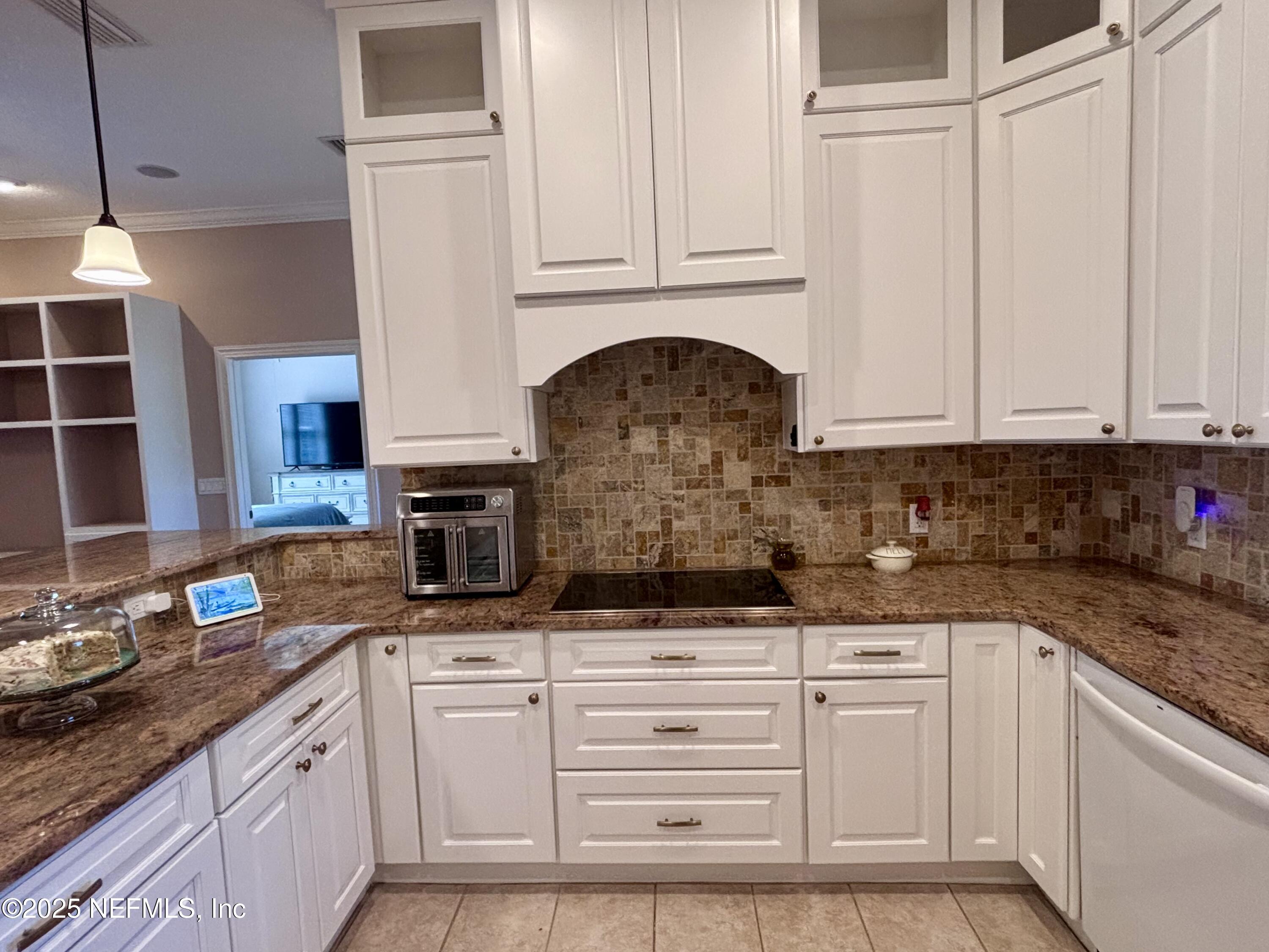 3215 Jane Lane Hilliard, FL 32046 - Photo 10 of 35 IMG_1832