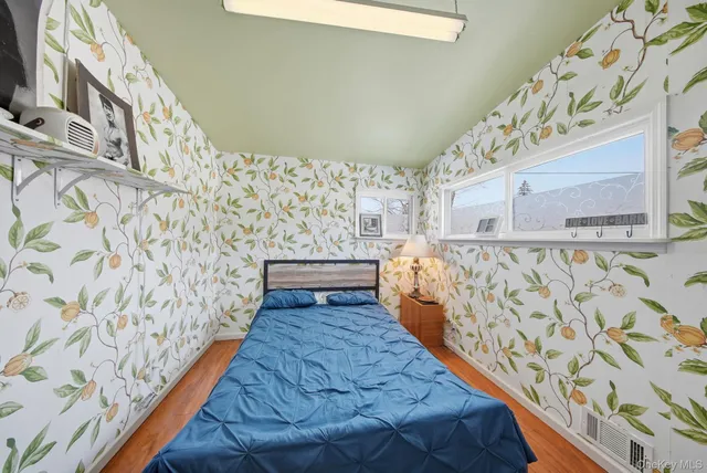 a bathroom with bathtub and a shower curtain