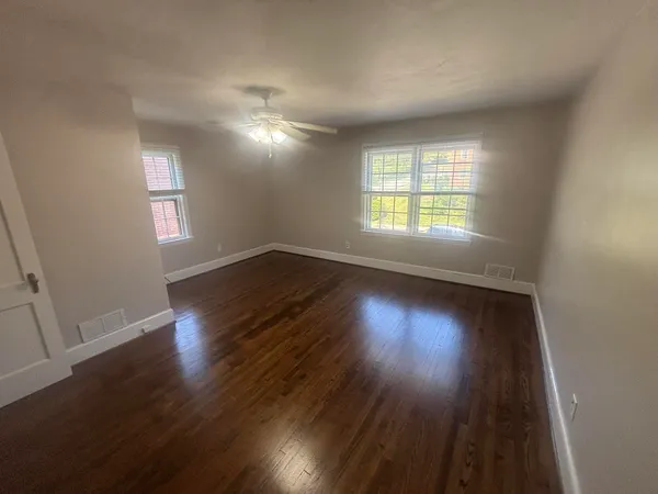 $1,350 | 2432 Brandon Avenue Southwest, Roanoke, VA 24015