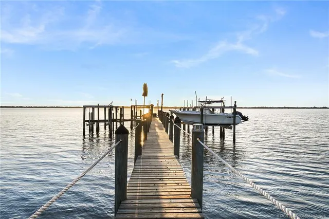 $1,725,000 | 4751 Northeast Spinnaker Point Place, Stuart, FL 34996