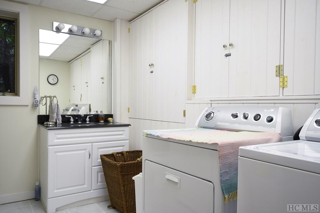 636 Cowee Ridge Road Highlands, NC 28741 - Photo 27 of 31 Gallery Image 27