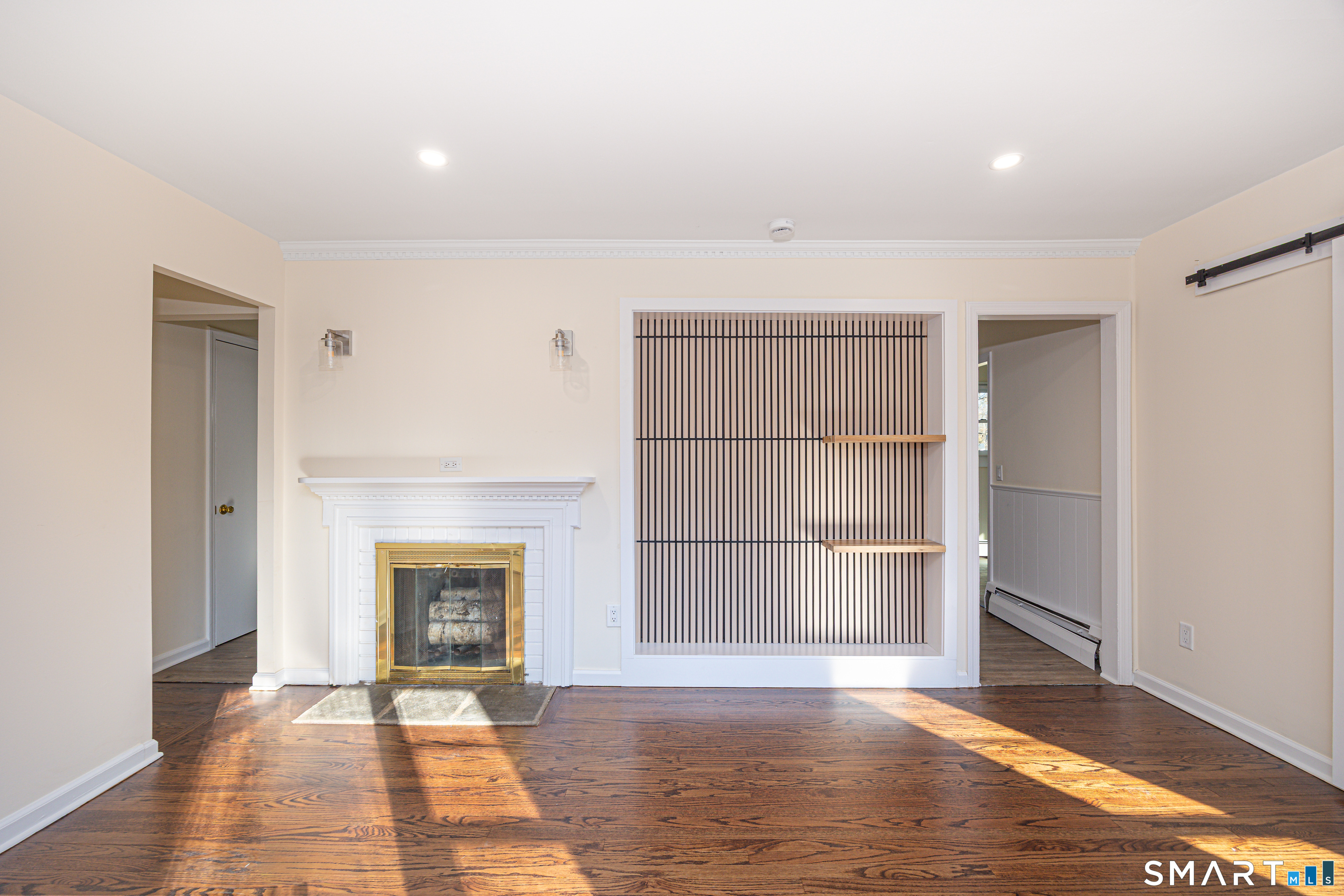 55 Glendale Road Stamford, CT 06905 - Photo 3 of 25 Hardwood Floors