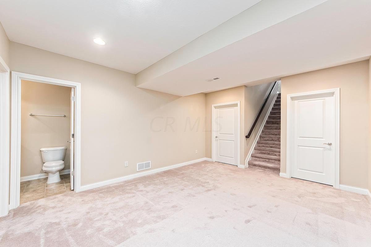 6176 Ray's Way, Unit 20 Hilliard, OH 43026 - Photo 17 of 30 Gallery Image 17
