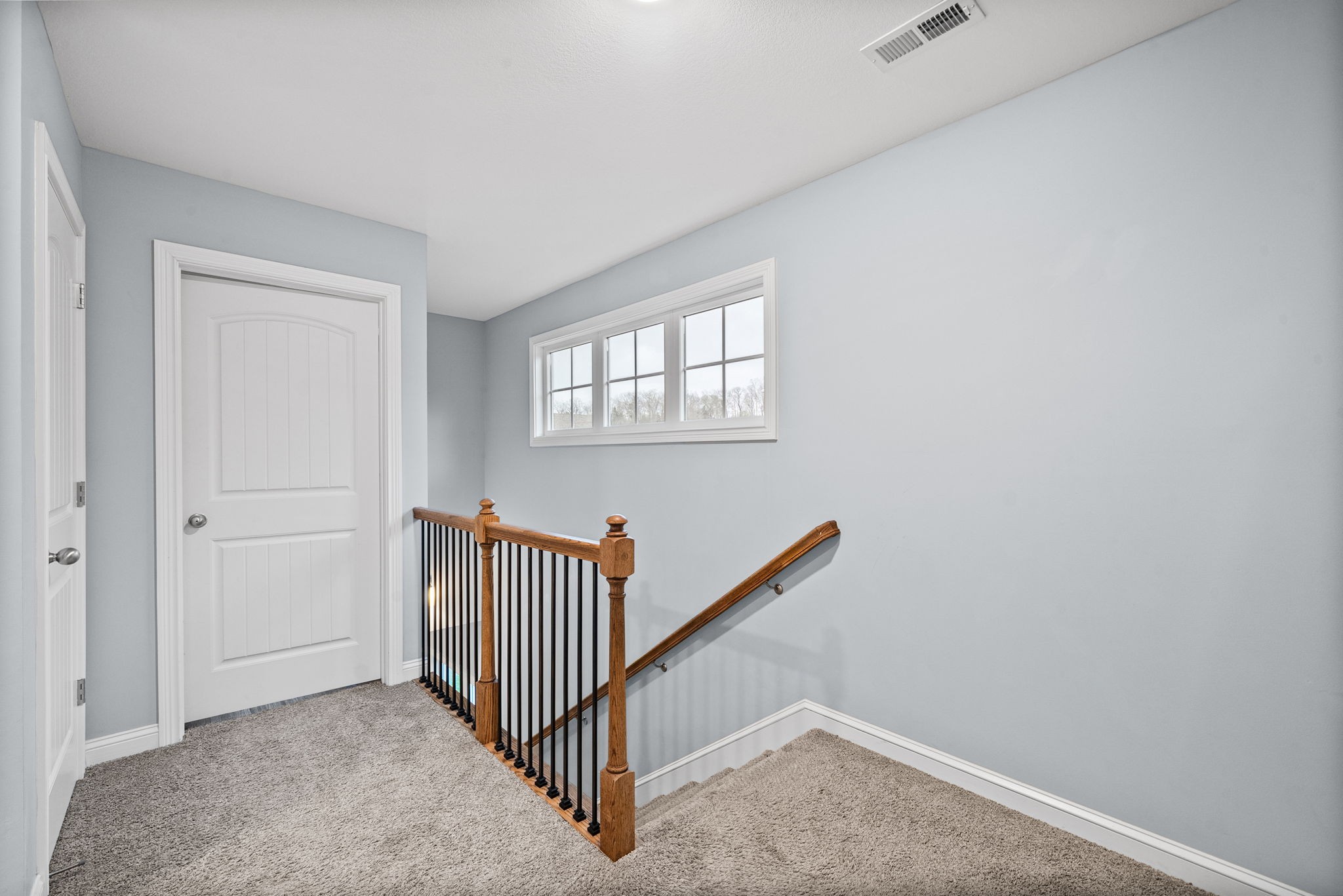 1677 Rains Road Clarksville, TN 37042 - Photo 17 of 36 Gallery Image 17