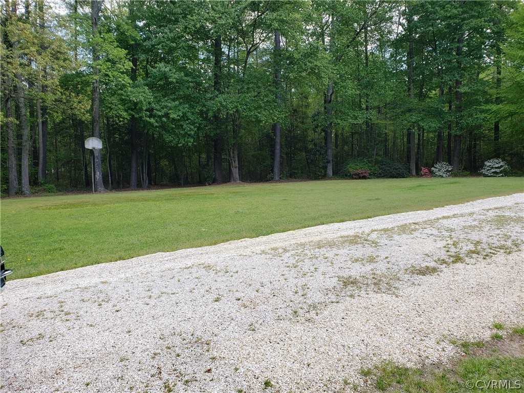 288 Bruce Road Tappahannock, VA 22560 - Photo 3 of 5 Gallery Image 3
