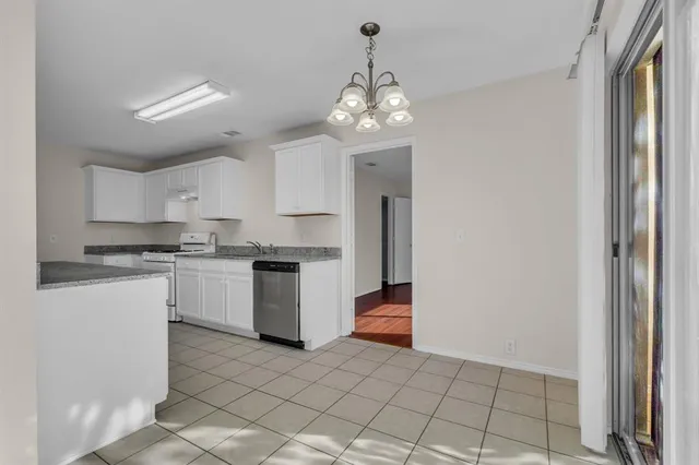 $1,950 | 2312 Tailburton Court, Little Elm, TX 75068