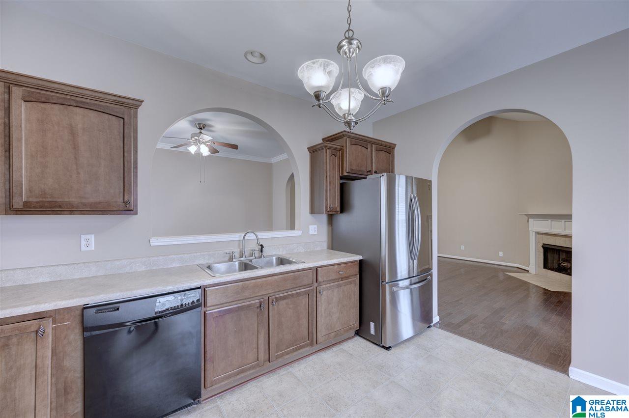 6816 Valley Lane Leeds, AL 35094 - Photo 10 of 26
