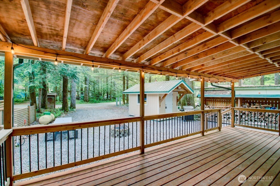 20 Goldrush Road Deming, WA 98244 - Photo 7 of 40 Gallery Image 7