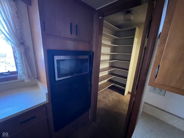 $1 | 299 East County Road 360 North, Anderson, IN 46012