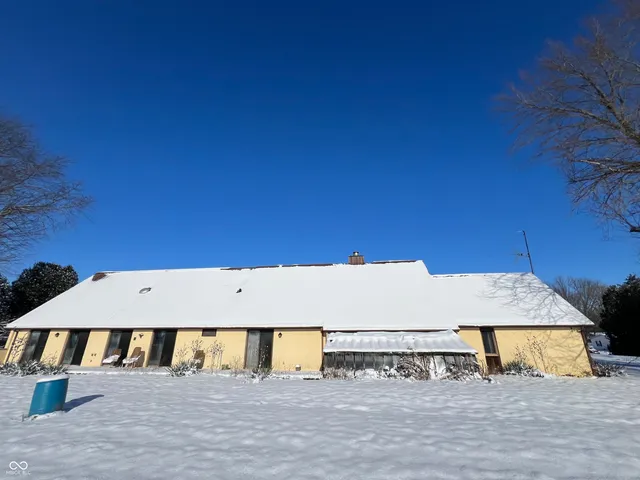 $1 | 299 East County Road 360 North, Anderson, IN 46012