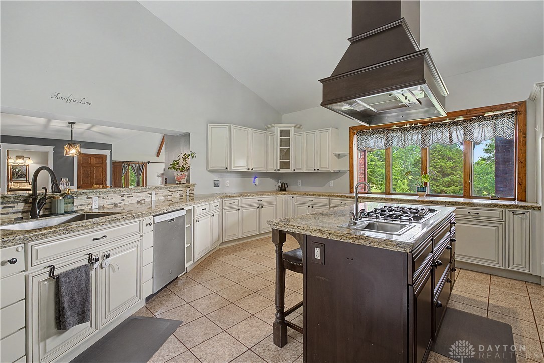 3787 Miller Road Springfield, OH 45502 - Photo 25 of 100