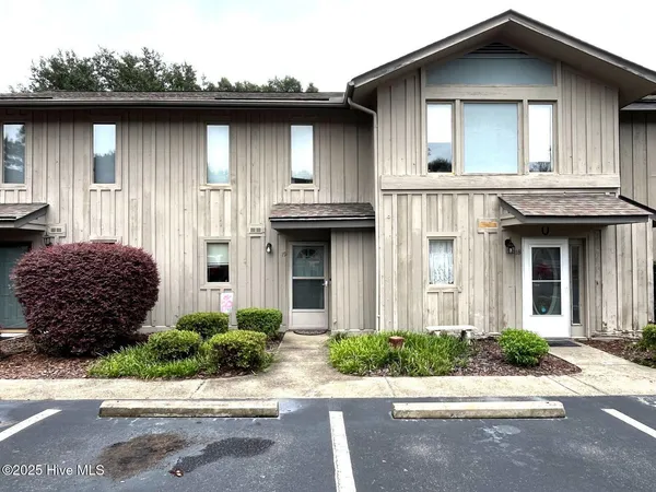 $1,800 | 940 Linden Road, Unit 19, Pinehurst, NC 28374