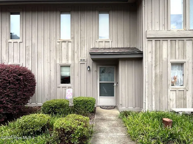 $1,800 | 940 Linden Road, Unit 19, Pinehurst, NC 28374