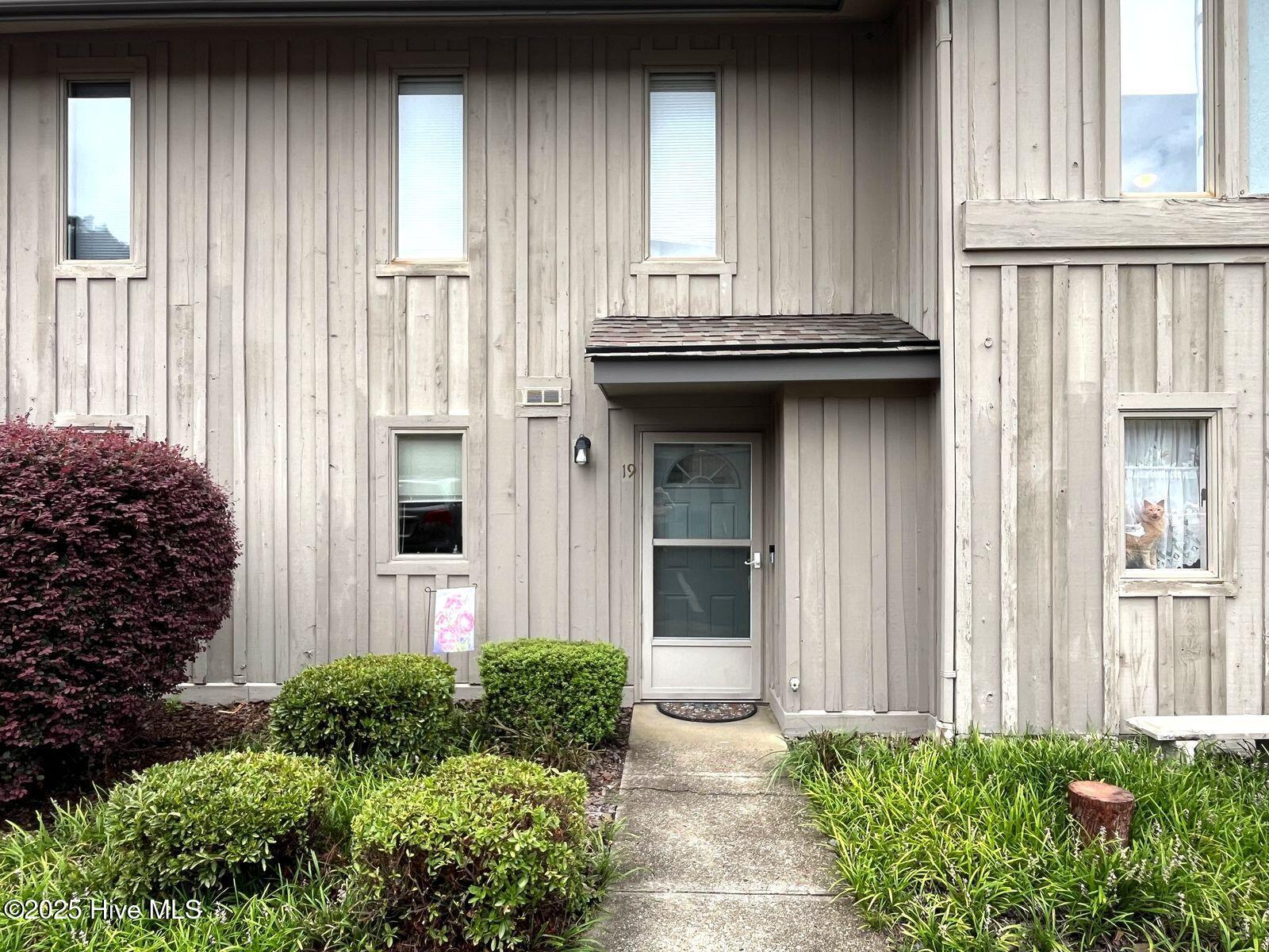 940 Linden Road, Unit 19 Pinehurst, NC 28374 - Photo 2 of 29 940 front 2