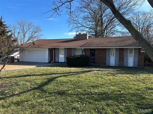 $2,185 | 1750 Schuetz Road, St. Louis, MO 63146