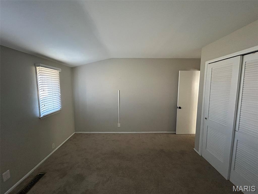 1750 Schuetz Road St. Louis, MO 63146 - Photo 12 of 19