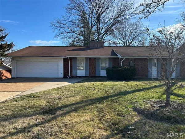 $2,185 | 1750 Schuetz Road, St. Louis, MO 63146
