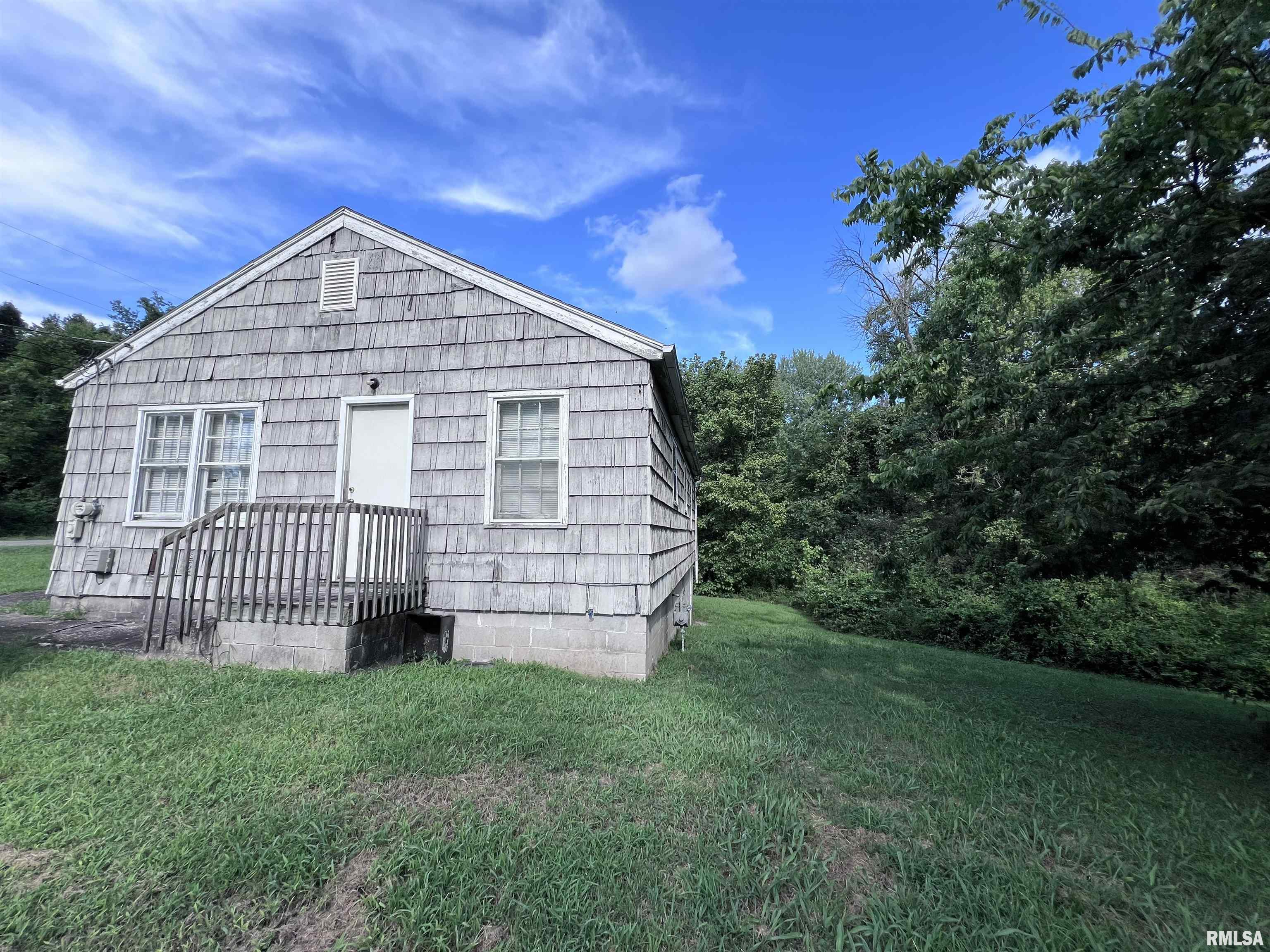 357 San Francisco Road Carbondale, IL 62901 - Photo 8 of 10