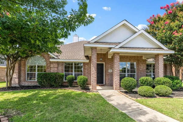 $445,000 | 1320 Glendover Drive, Allen, TX 75013