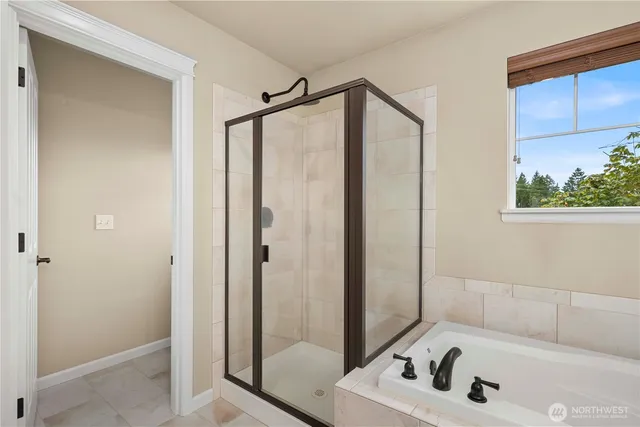 $775,000 | 28215 224th Avenue Southeast, Maple Valley, WA 98038