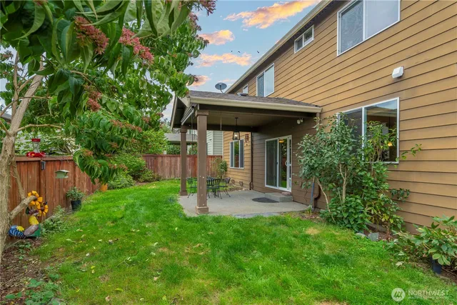 $775,000 | 28215 224th Avenue Southeast, Maple Valley, WA 98038