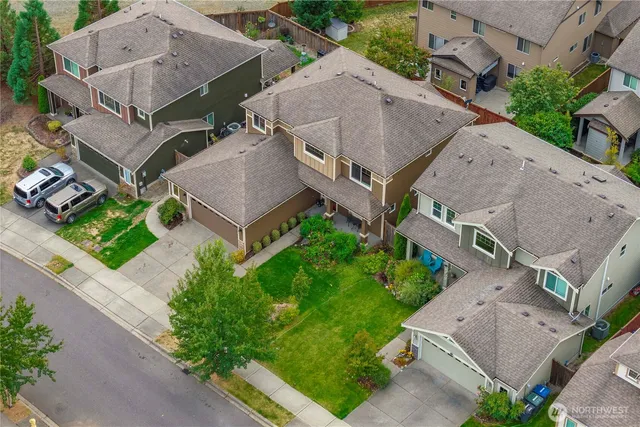 $775,000 | 28215 224th Avenue Southeast, Maple Valley, WA 98038