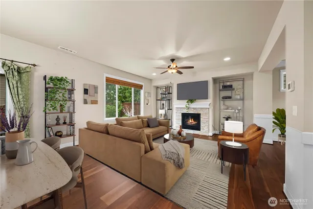 $775,000 | 28215 224th Avenue Southeast, Maple Valley, WA 98038