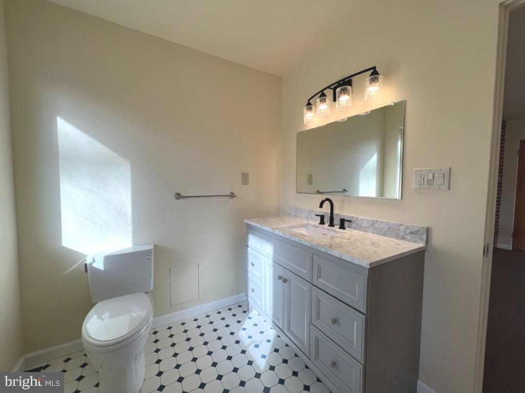 12889 Eagles View Road Phoenix, MD 21131 - Photo 33 of 45 Primary Bathroom