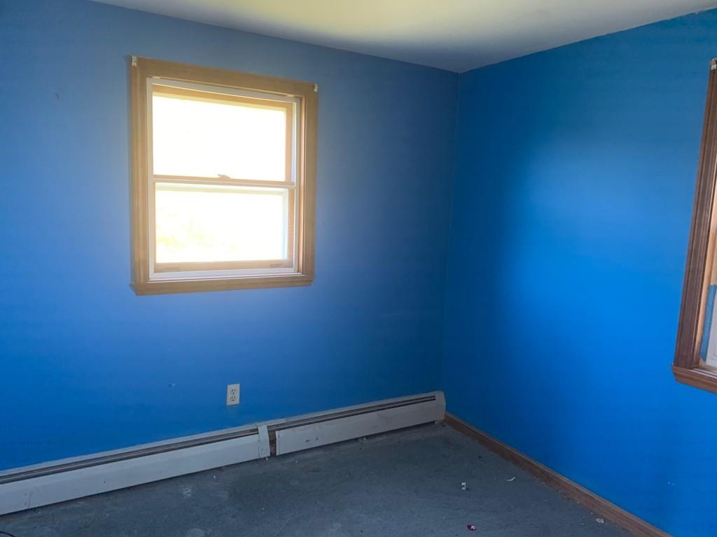 52 River Road Somerset, MA 02725 - Photo 11 of 23 Gallery Image 11