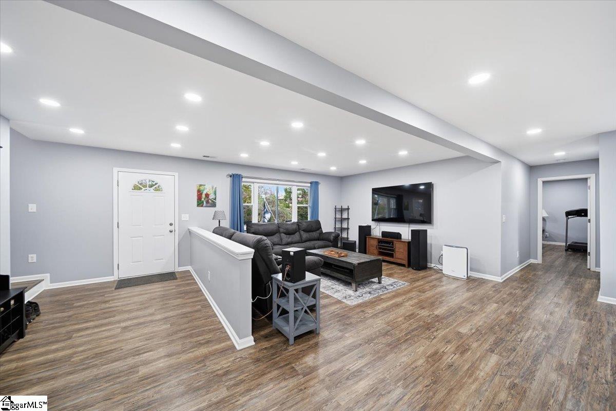 110 Axel Drive Fountain Inn, SC 29644 - Photo 9 of 50