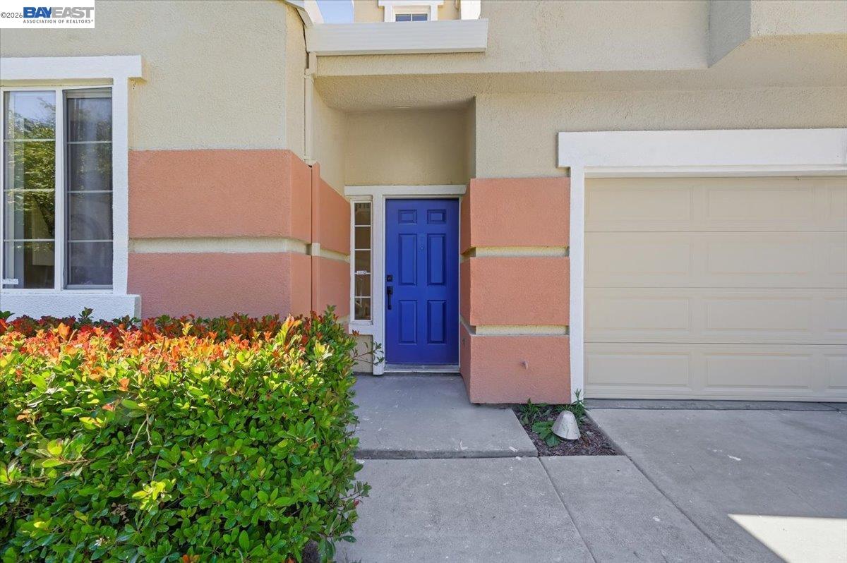112 Ridgepoint Court Hercules, CA 94547 - Photo 3 of 63